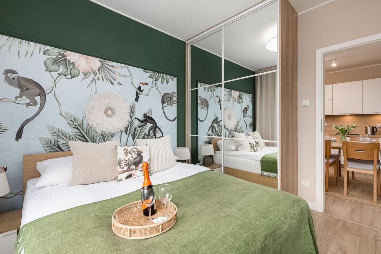 Luxurious Apartment Nadmorskie Tarasy Kolobrzeg By Renters Prestige Ngoại thất bức ảnh